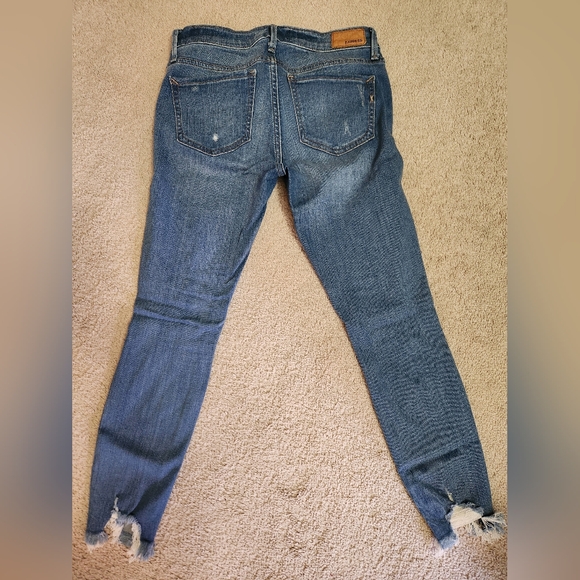EXPRESS women's jeans SIZE 4P - Picture 2 of 3